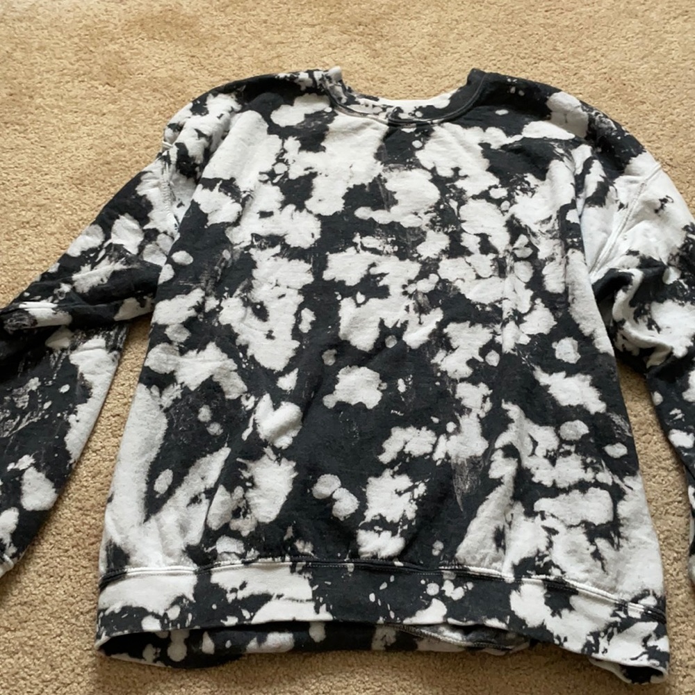 Urban outfitters tie dye sweatshirt